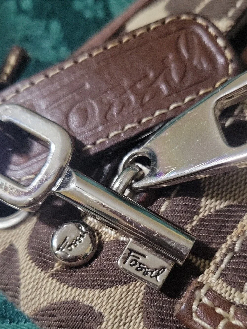 Fossil Stylish Brown Patterned Crossbody Bag EUC